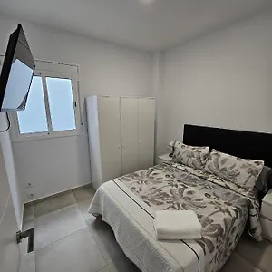 apartamentos-la-meridian.topbarcelonahotels.com/
