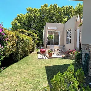 sea-cottage.hotels-capetown.com/